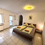 Erholung - Gut & Guenstig Uebernachten Nur 5 Minuten Vom Europa-park Apartment *